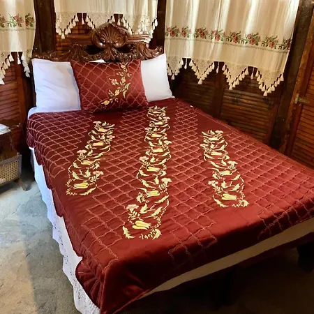 Pensionat Stonehouse 4*