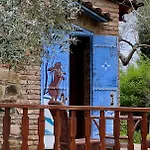 Stonehouse סלצ'וק