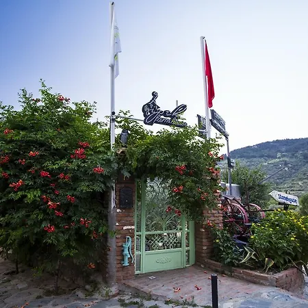 Stonehouse Gæstehus Selçuk