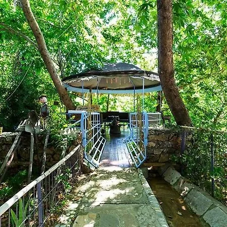 Gæstehus Stonehouse 4*