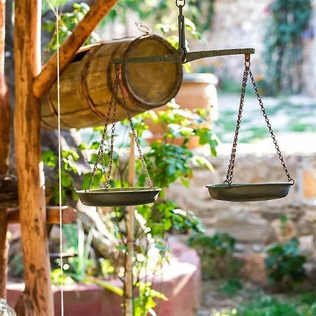 Stonehouse Gæstehus 4*